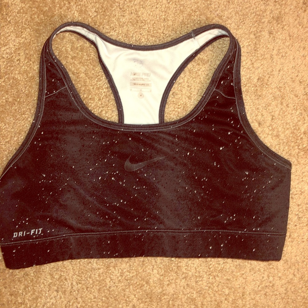 Nike galaxy sports bra